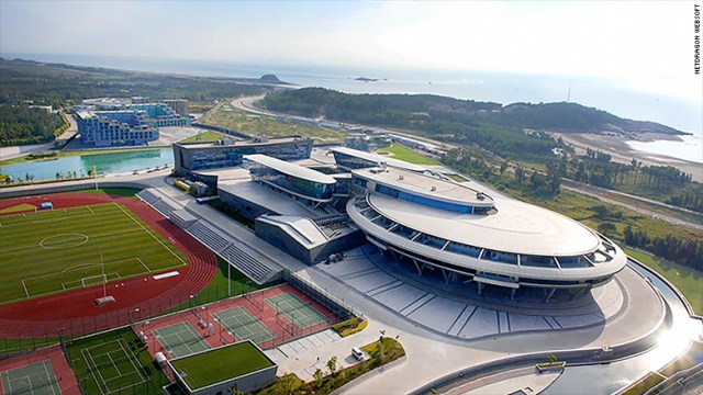 netdragon-hq-startrek enterprise