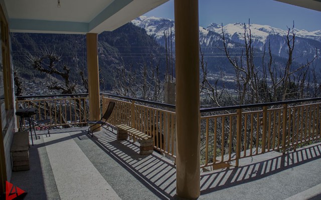 4play startup office manali